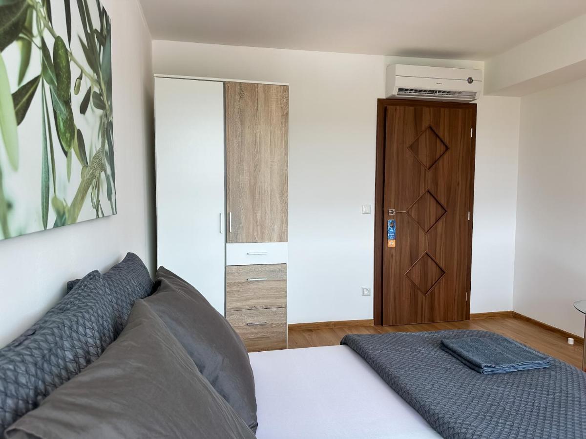 באנסקה ביסטריצה Lux Residence, A/C, Vip Parking, City View מראה חיצוני תמונה